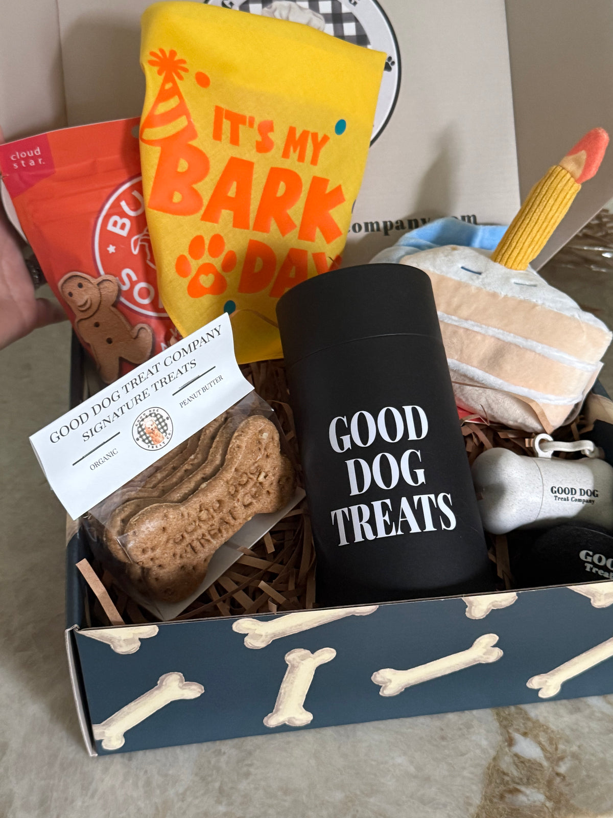 HAPPY "BARK DAY"BIRTHDAY SIGNATURE BOX